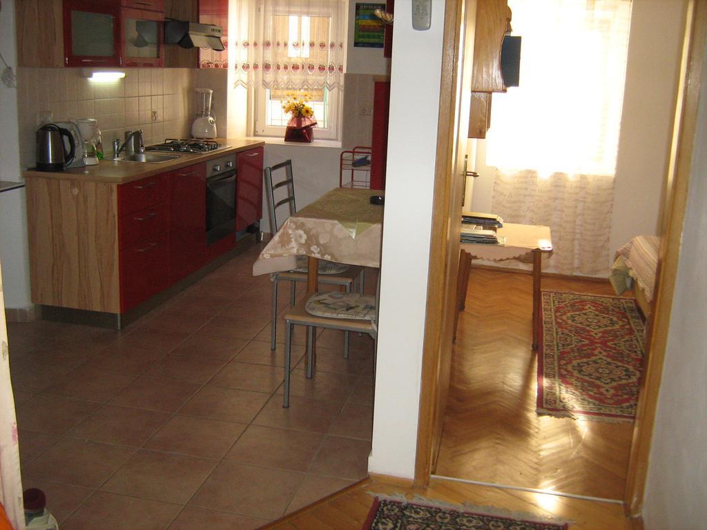 קרק Aurora Apartment מראה חיצוני תמונה