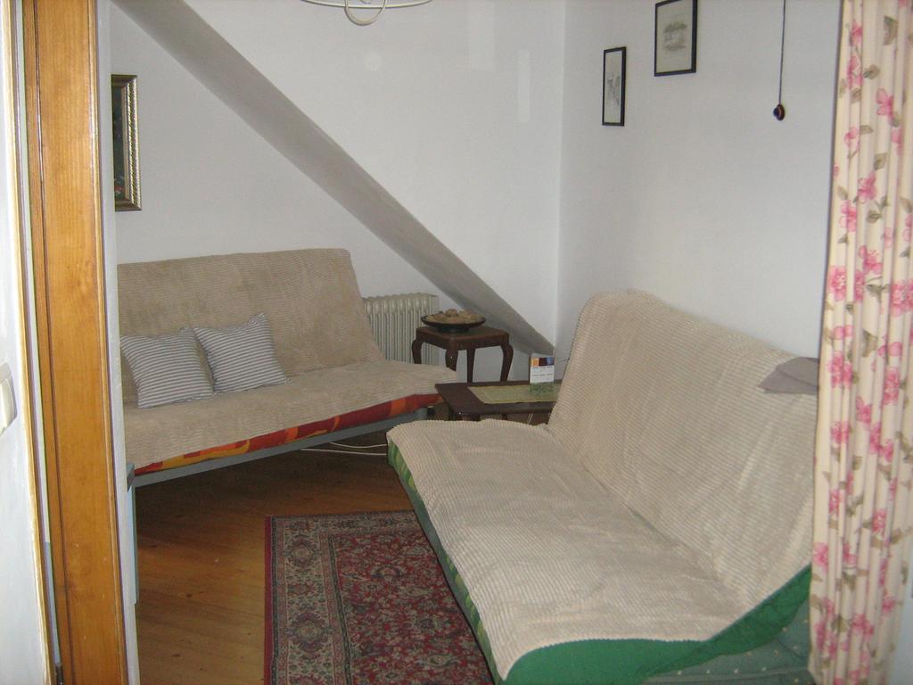 קרק Aurora Apartment מראה חיצוני תמונה